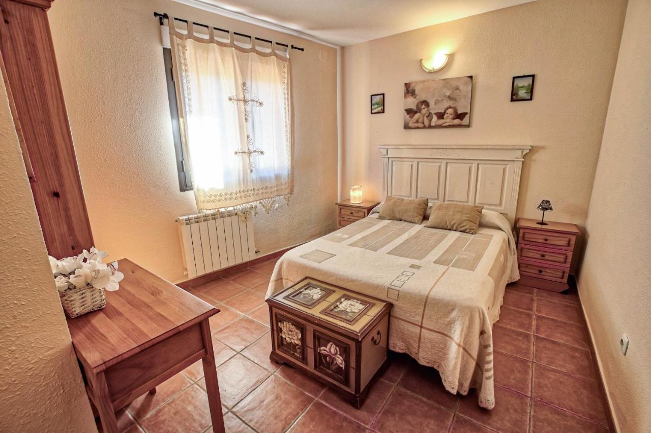 Apartamentos Rurales El Solitario บาโญส เด มอนเตมายอร์ ภายนอก รูปภาพ